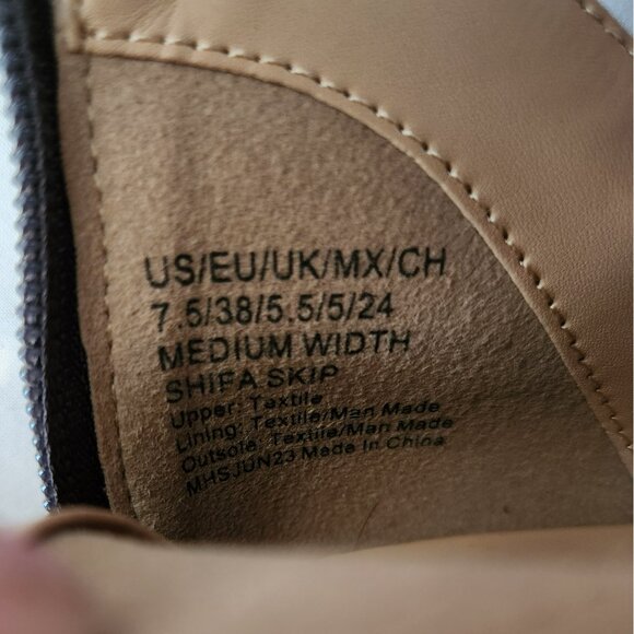 Kenneth Cole Reaction booties sz 7.5 M Shifa Skip gray EUC - Picture 8 of 8